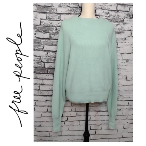 Free People lounge sweater - Picture 1 of 4